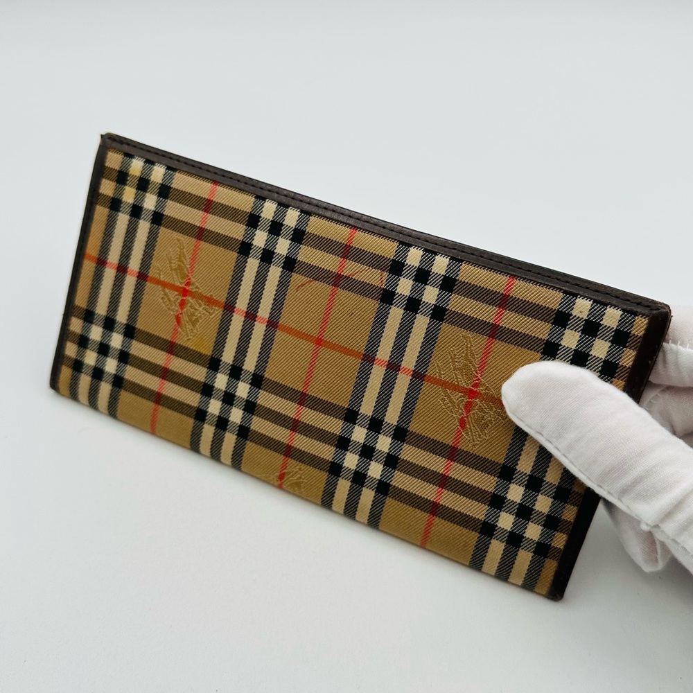 Burberry Nova Check Long Wallet - Picture 5 of 11